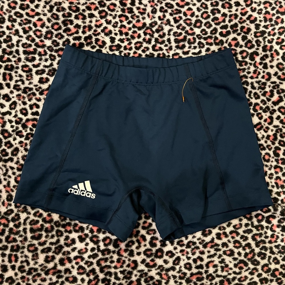 ❀ Navy blue adidas volleyball shorts ❀